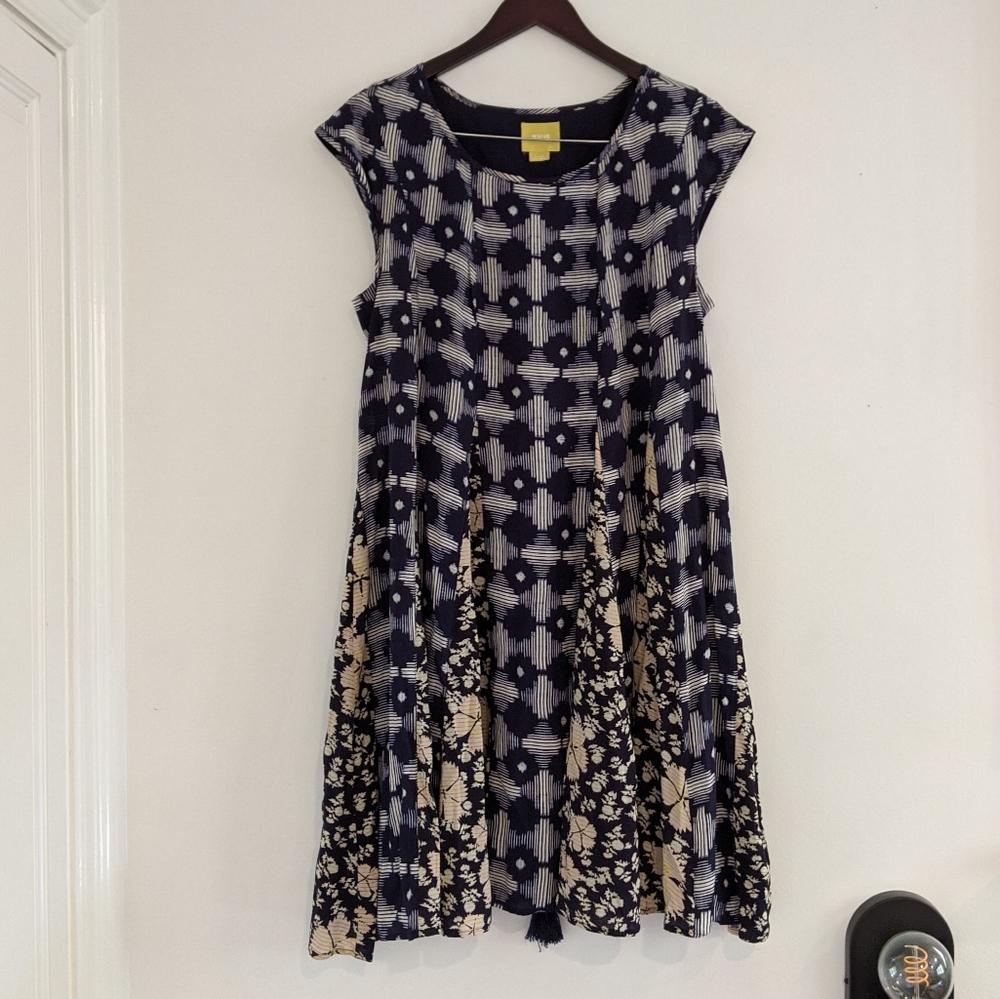 Anthropologie ~Maeve Print Dress with Laced Back